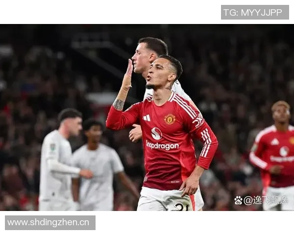 阿莫林祝福拉什福德霍伊伦安东尼选择更适合的球队展现自我 阿莫林祝福拉什福德霍伊伦安东尼选择更适合的球队展现自我