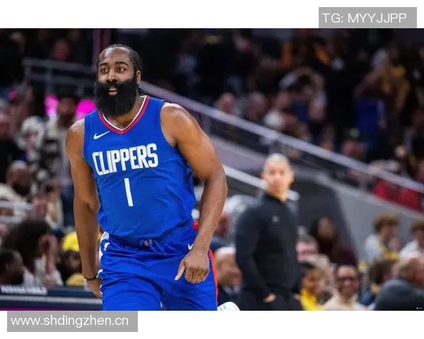 哈登全场30分7板7助表现出色带领球队取得胜利正负值高达22