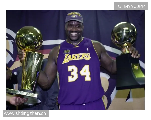 NBA新赛季第一中锋评选结果揭晓约基奇荣膺桂冠引发热议