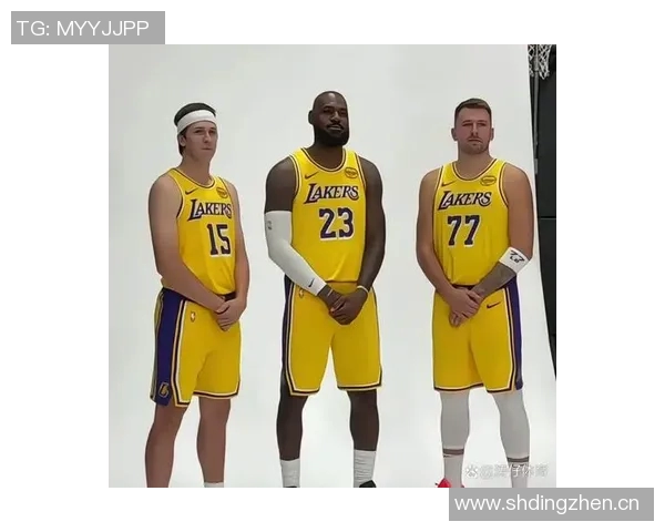 小里弗斯分析老詹在湖人角色转变为何需无球打法而非持球核心