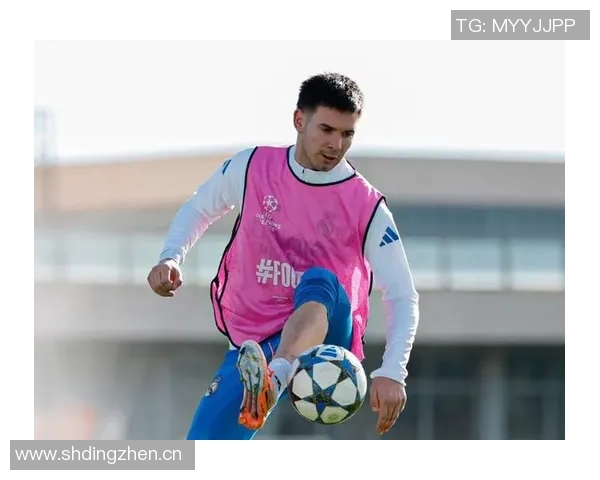 皇马球员放假至下周一伤员继续留队治疗恢复 皇马球员放假至下周一伤员继续留队治疗恢复