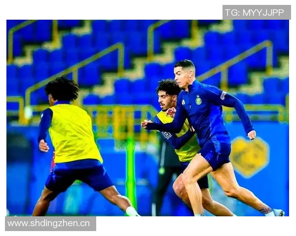 下半场菲利克斯冷箭抽射助利雅得胜利扳平比分精彩瞬间