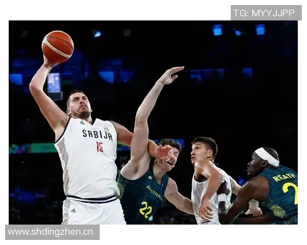 NBA新赛季第一中锋评选结果揭晓约基奇荣膺桂冠引发热议