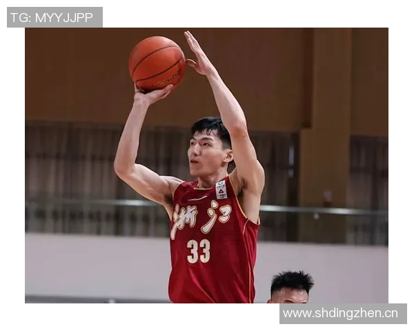 媒体人杨瀚森应多参与比赛提升实战能力继续强化防守技巧