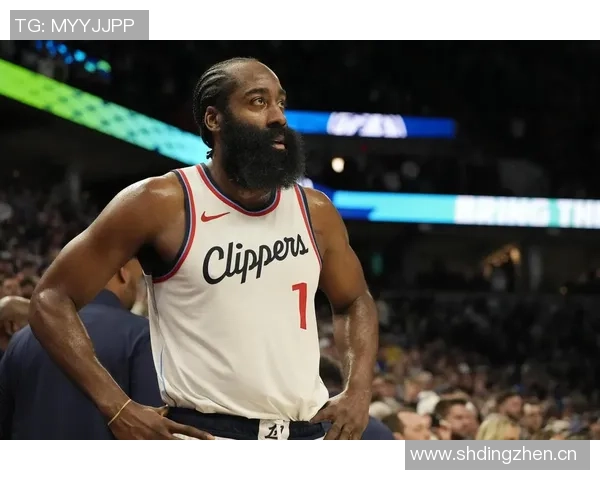 哈登梦回巅峰半场狂砍26分三分球6中5展现绝佳状态