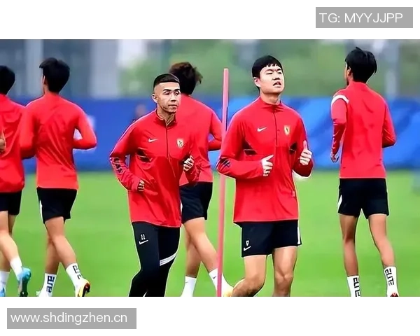 徐江：国足选帅本土教练难以突破李铁陪标的历史困境