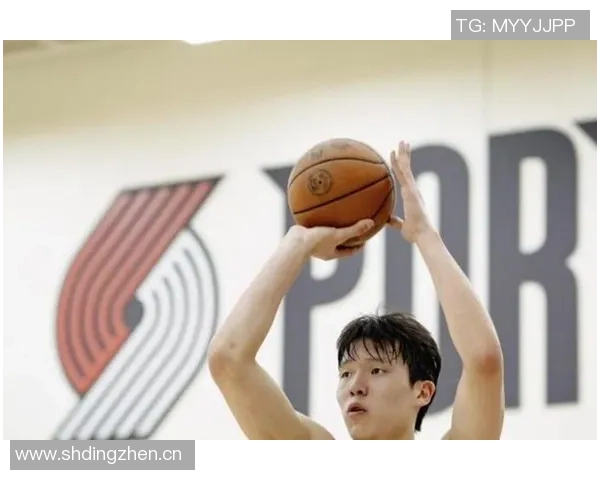 杨瀚森感受世界顶尖运动员的震撼瞬间仿佛置身于虚拟游戏中 杨瀚森感受世界顶尖运动员的震撼瞬间仿佛置身于虚拟游戏中