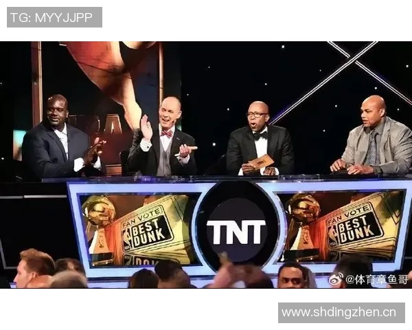 肯尼感恩父亲与哥哥助力夺冠巴克利建议赠送大梦冠军戒指