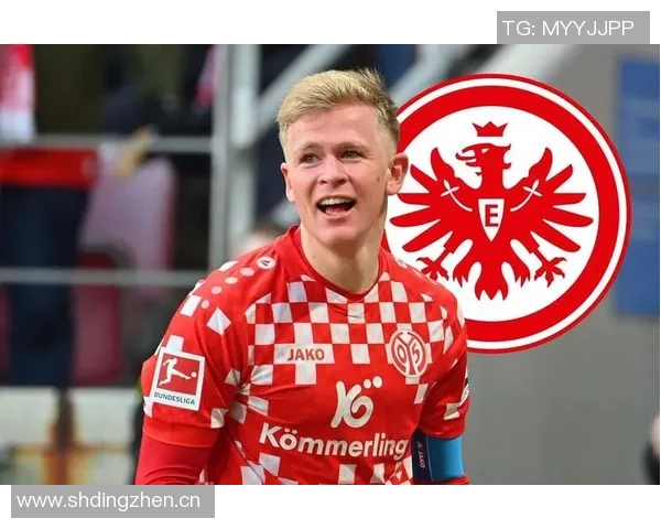 德天空报道法兰克福计划今夏引进阿贾克斯17岁中场新星斯图尔