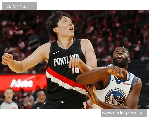 杨瀚森超远三分球惊艳全场成功登上微博热搜榜第九位 杨瀚森超远三分球惊艳全场成功登上微博热搜榜第九位