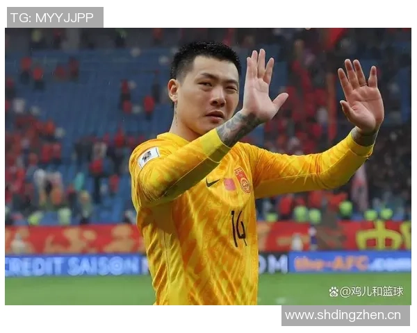 草皮质量堪忧王大雷呼吁大家共同维护主场草坪环境